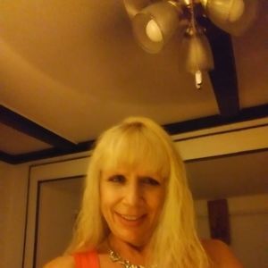 Meet your Posher, Wendy